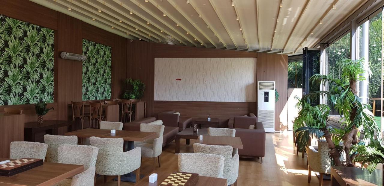 Kndf Marine Hotel Истанбул Екстериор снимка